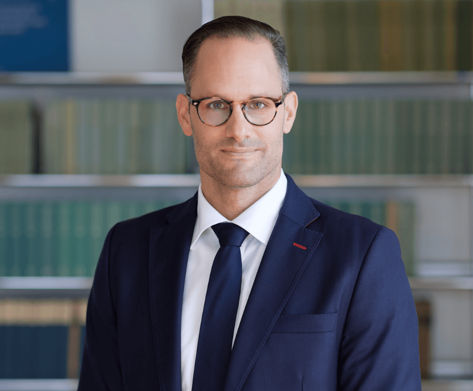 lic. iur. Silvio Oscar Mayer